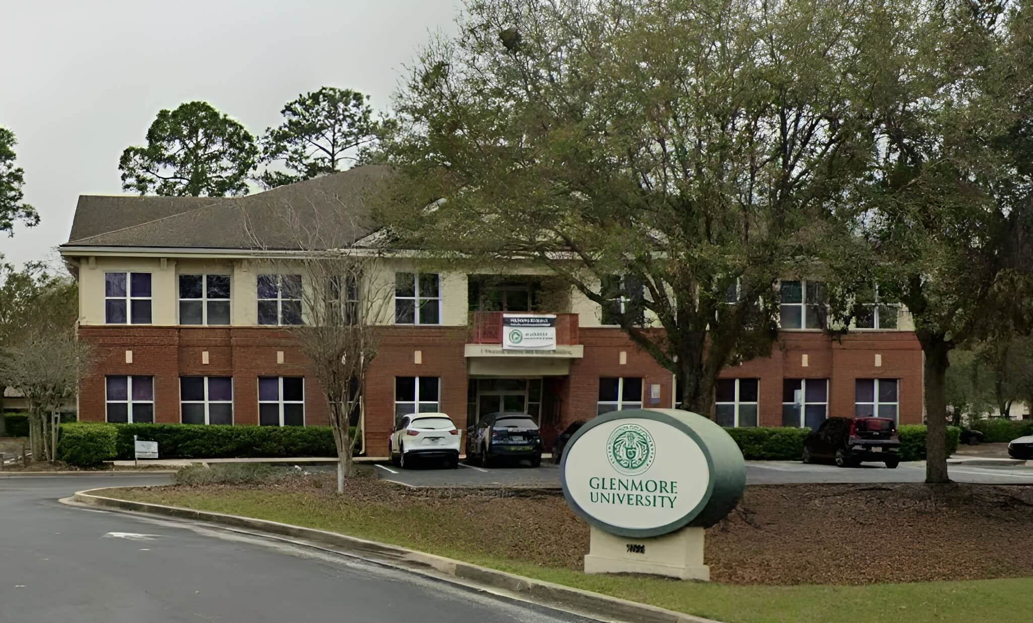 Glenmore University Logo